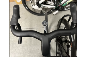 Ghidon Scott Addict Rc din fibră de carbon