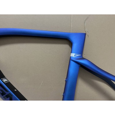 Pinarello DogMa F Disc Brake Carbon Road Bike Frame Blue With Black-Dogma F Disc Brake