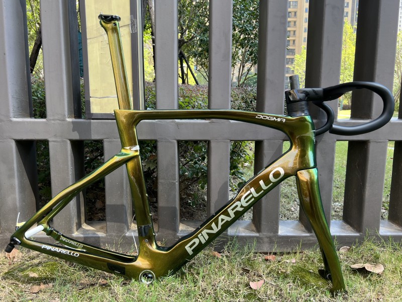 Pinarello dogma f12 cheap borealis