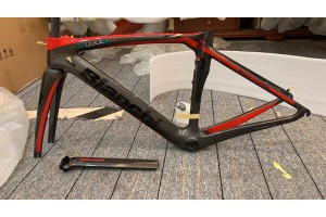 Рама шоссейного велосипеда Bianchi XR4 из углеродного волокна 47см BB386 Gloss Finish-UD V-Brake (2 отверстия)