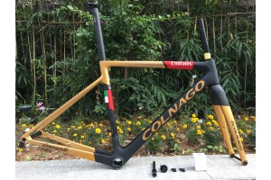 Шоссейный велосипед Colnago V3RS с карбоновой рамой