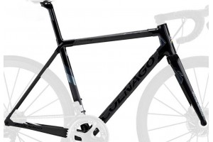 Bicicleta de carretera Colnago C64 con cuadro de carbono
