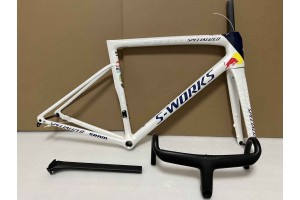 Cadre de vélo de route Specialized Tarmac L8 en fibre de carbone Red Bull