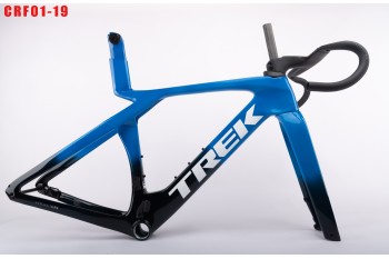 Trek Madone SLR Gen7 カーボンファイバー ロード自転車フレーム ブルーとブラック